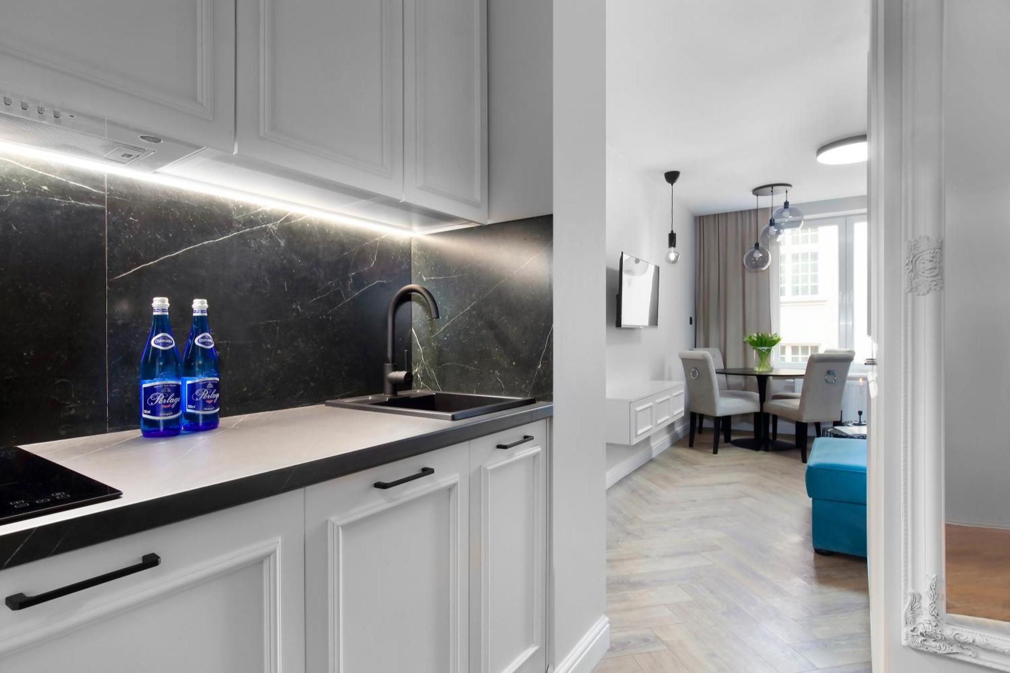 Elite Apartments Ogarna Suites Old Town 格但斯克 外观 照片